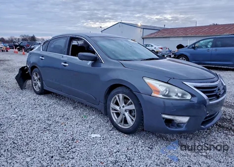 2013 Nissan Altima 2.5 из США, поврежденный, VIN 1N4AL3AP4DC907823